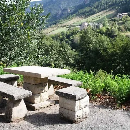 Semesterbostad Gite Clevacances D 2/4 Personnes Aux Vignes *